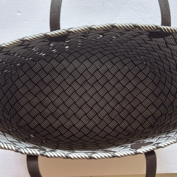 Henri Bendel Woven Tote Bag - Picture 8 of 9